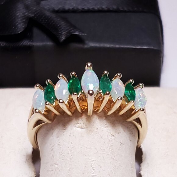 Estate .95ctw Natural Precious Mq Opal & Emerald 14Kt YG Pyramid S-9 Ring #23153 - Picture 1 of 6